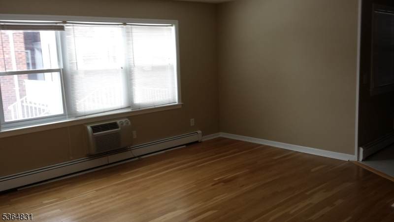 195 N Beverwyck Rd - Photo 1