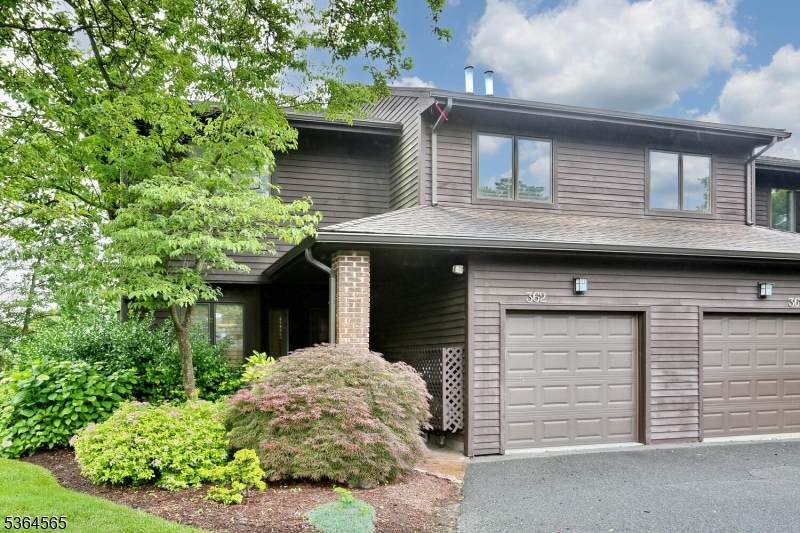 362 French Ct - Photo 1