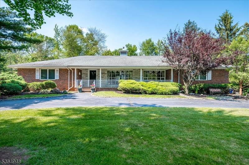 75 Stratford Dr - Photo 1