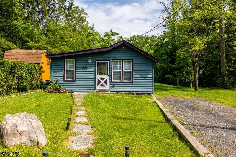 3 Brook Ln - Photo 1