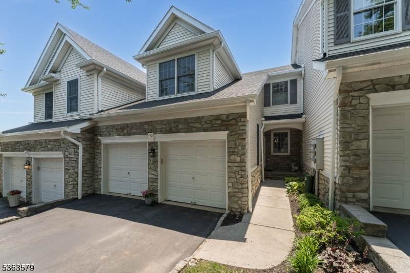 22 La Costa Drive - Photo 1
