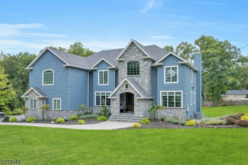189 Park Rd - Photo 1