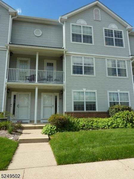 303 Mercer Ct - Photo 1