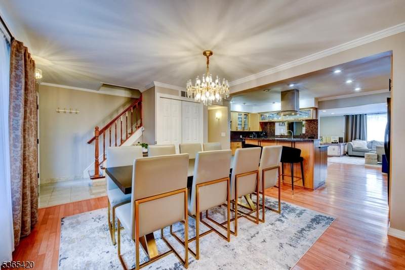 139 Donato Dr - Photo 1