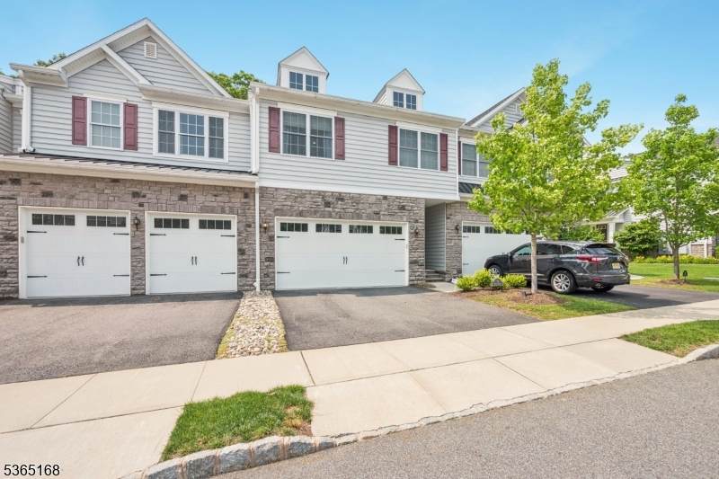11 Gates Rd - Photo 1
