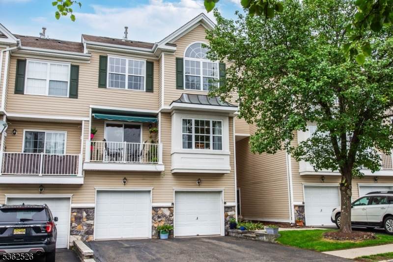 143 Summit Rdg - Photo 1