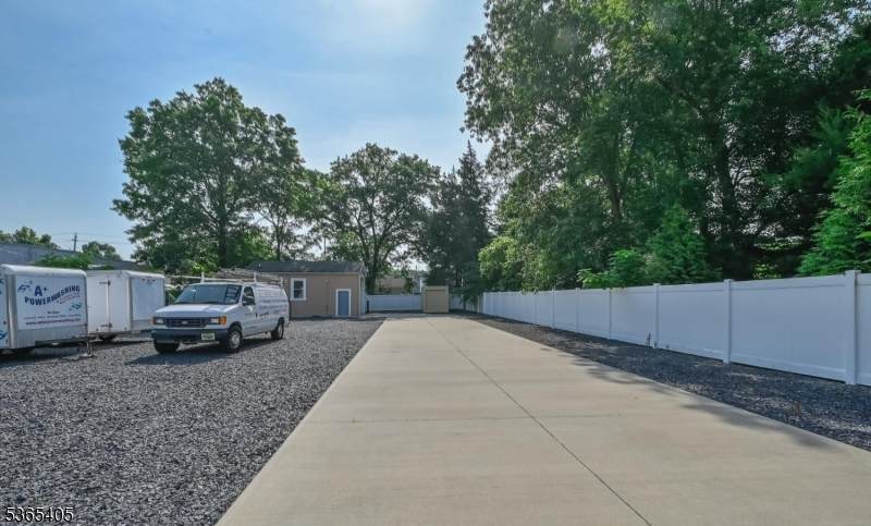 33 Bordentown Tpke - Photo 1