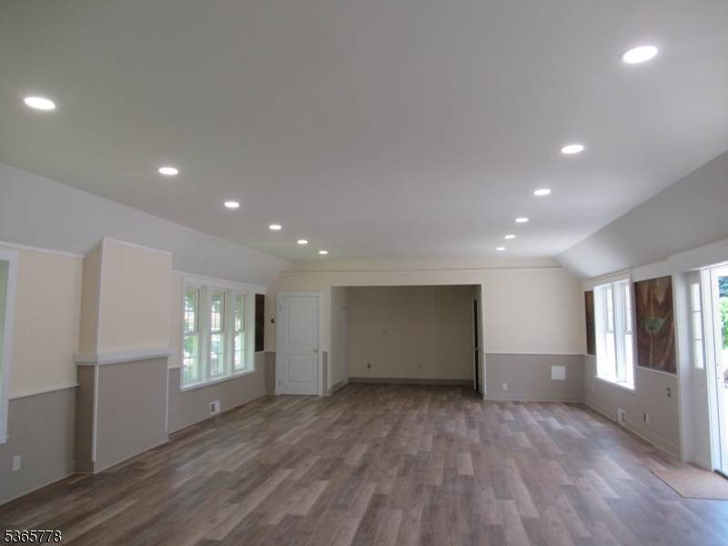 73 Titman Rd - Photo 1
