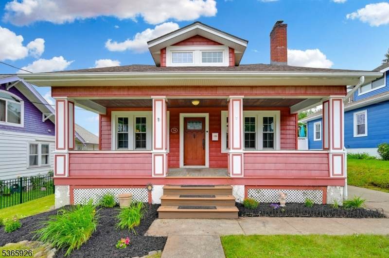74 Bartholdi Ave - Photo 1