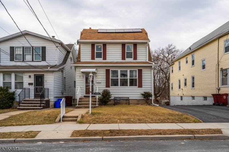 21 Witherspoon St - Photo 1