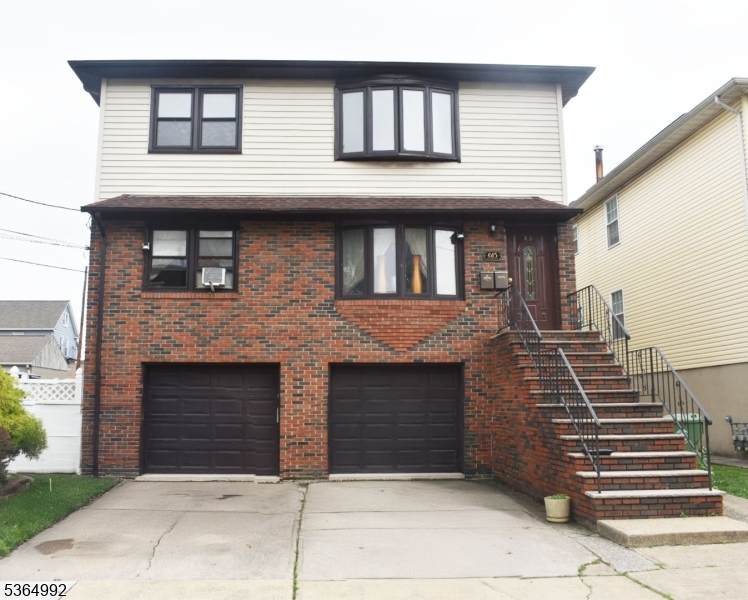 615 Mccandless Pl - Photo 1