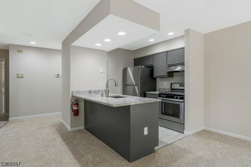 44 Sam Bonnell Dr - Photo 1