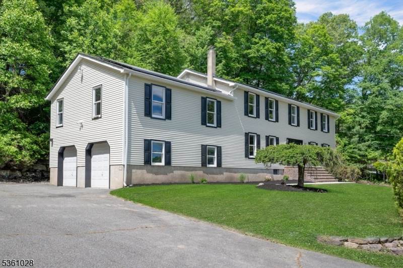 1582 Greenwood Lake Tpke - Photo 1