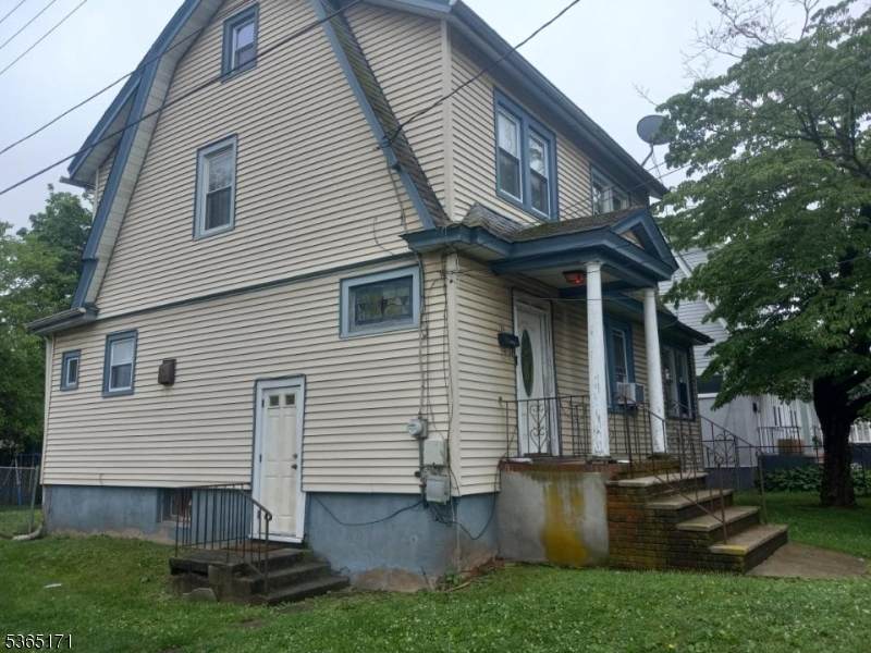 1368 E 2Nd St - Photo 1
