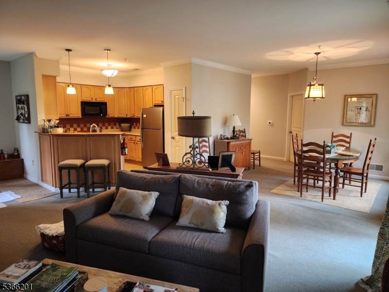 1 Maple Cres - Photo 1
