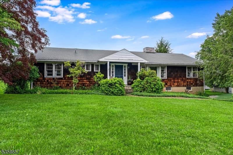 18 Pottersville Rd - Photo 1