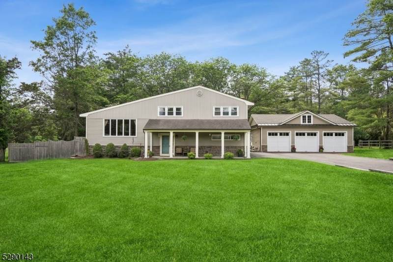268 Stonehouse Rd - Photo 1