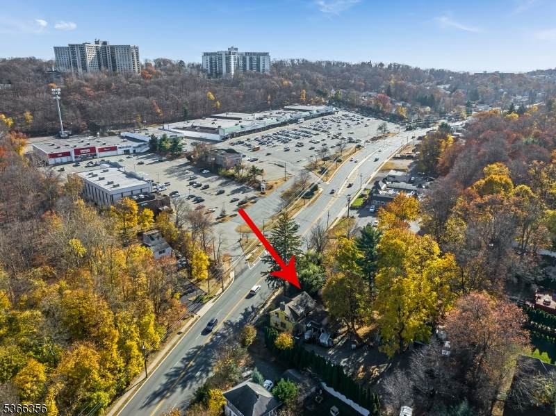 106 Pompton Ave - Photo 1