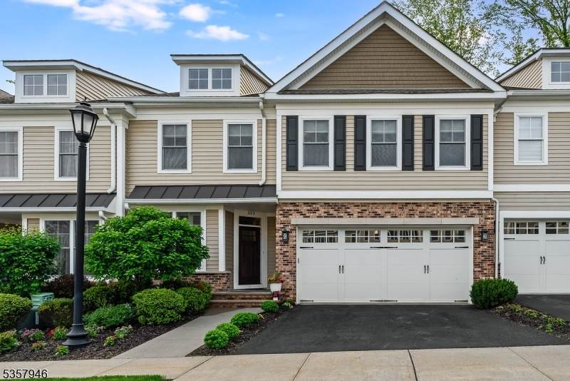 103 Echo Ridge Way - Photo 1