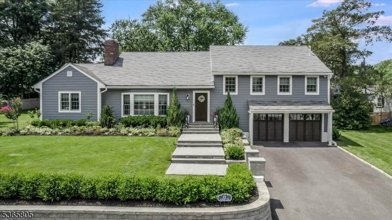 43 Woodmont Rd - Photo 1
