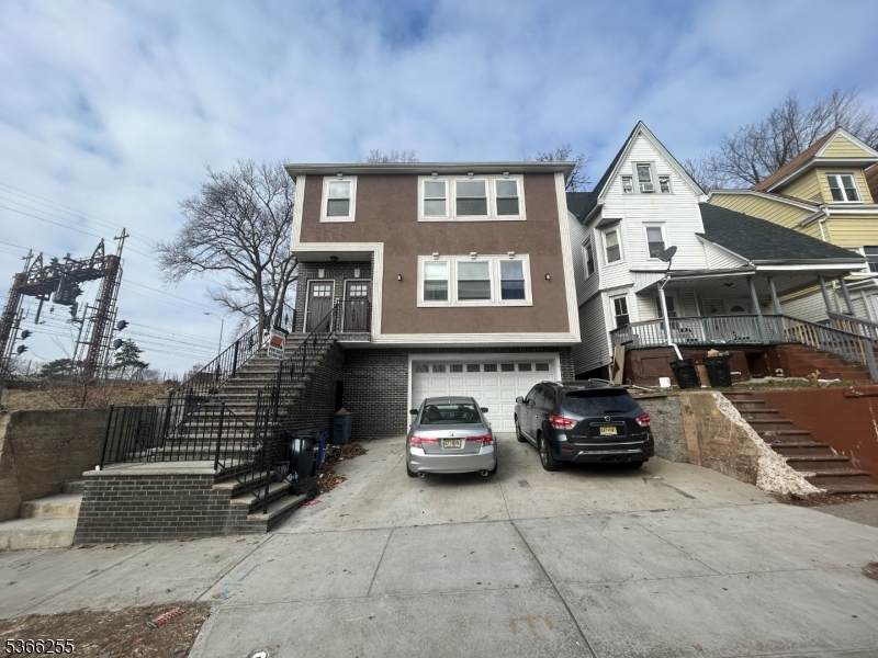 61 N Grove St - Photo 1