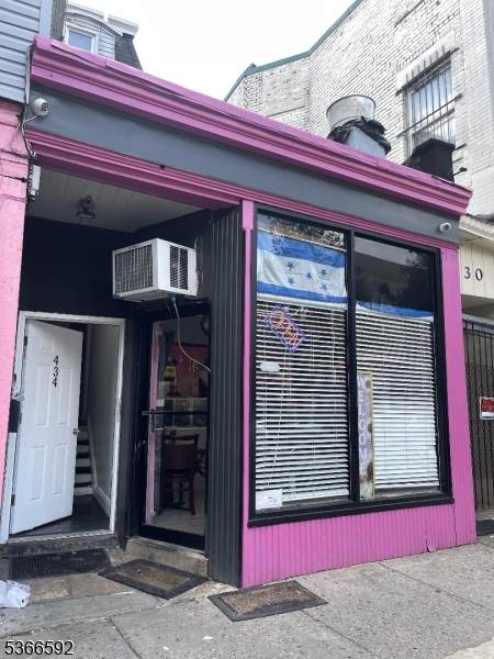 434 Watchung Ave - Photo 1
