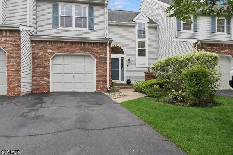 2105 Vroom Dr - Photo 1