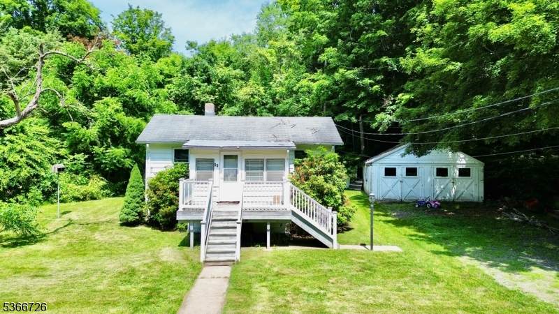55 Taylor Rd - Photo 1