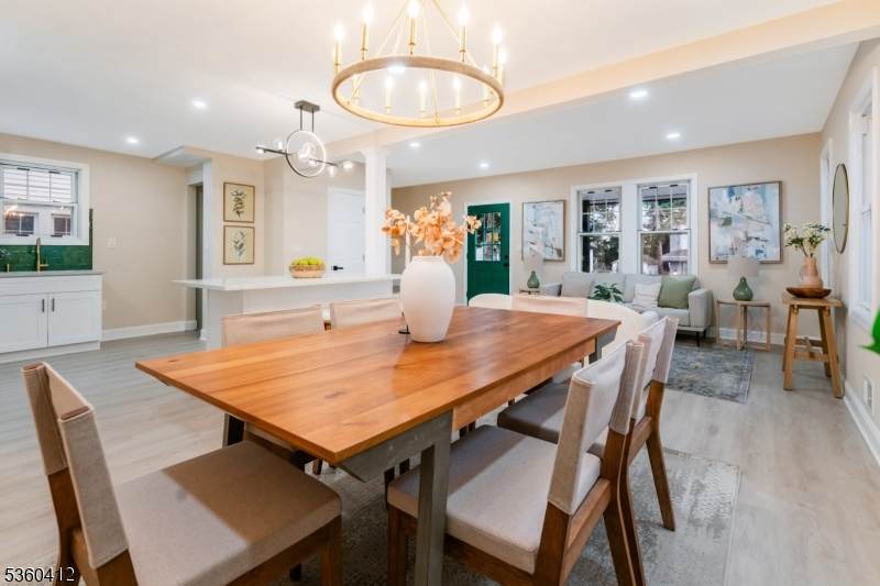 34 Emerald St - Photo 1