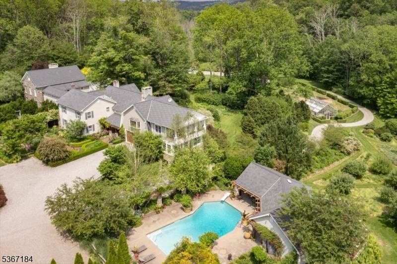 936 Dove Island Rd - Photo 1