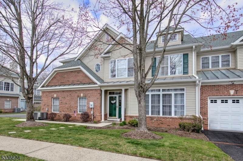 112 Loft Dr - Photo 1