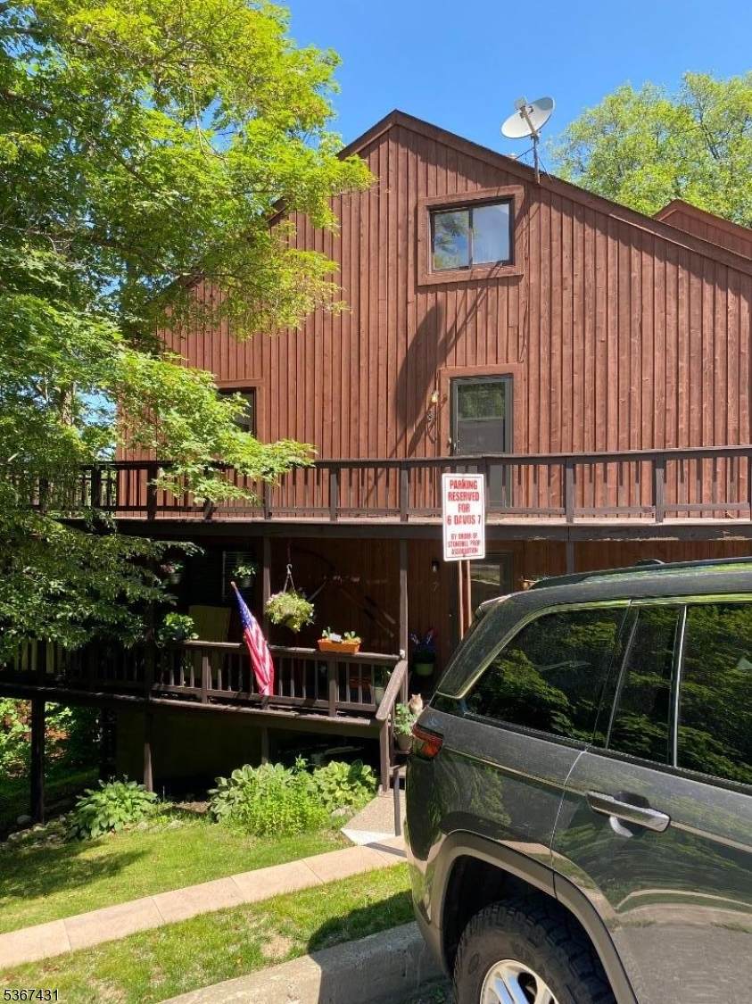 6 Davos Dr - Photo 1