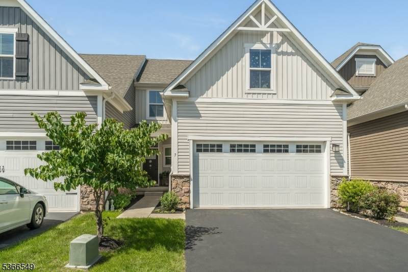 7 Harrier Lane - Photo 1