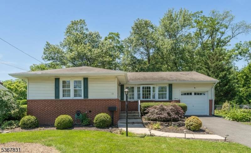 11 Seville Drive - Photo 1