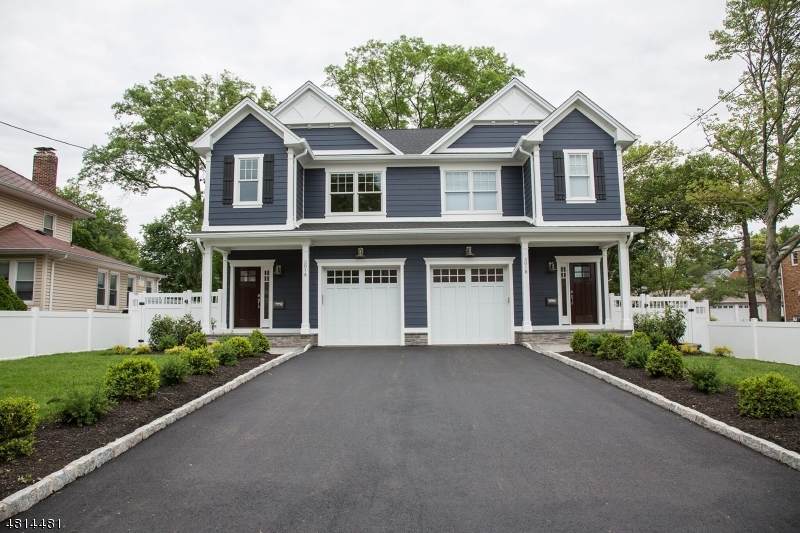 581 Trinity Pl - Photo 1