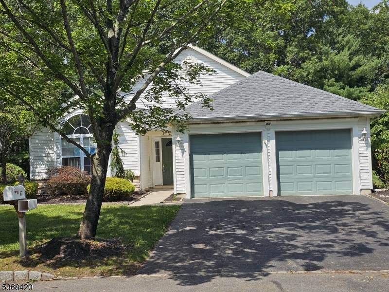 63 Skyline Dr - Photo 1