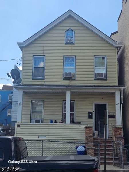 153 3Rd St - Photo 1