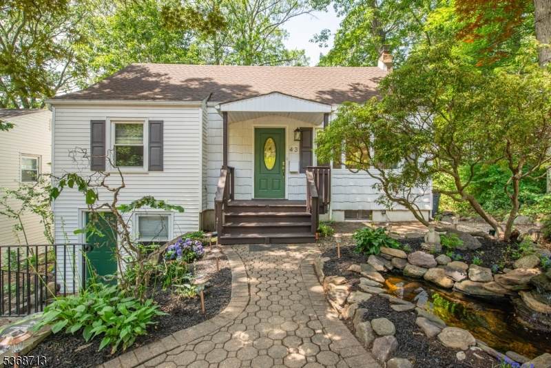 43 Longview Trl W - Photo 1