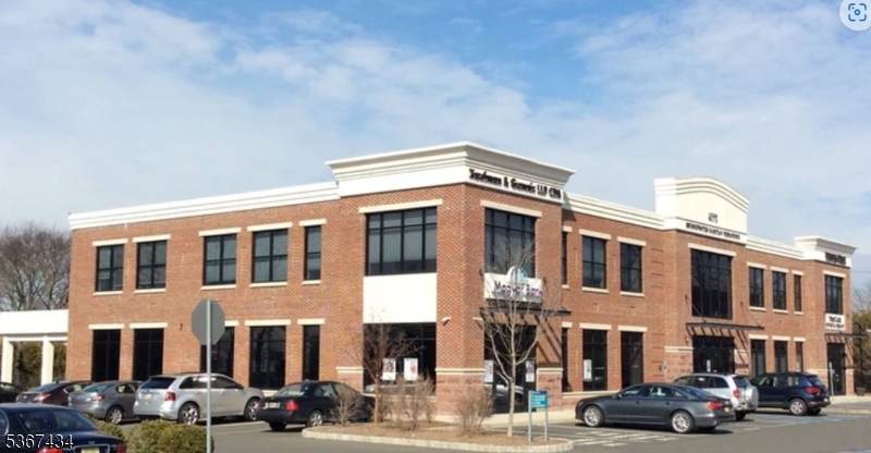 475 N Bridge St - Photo 1