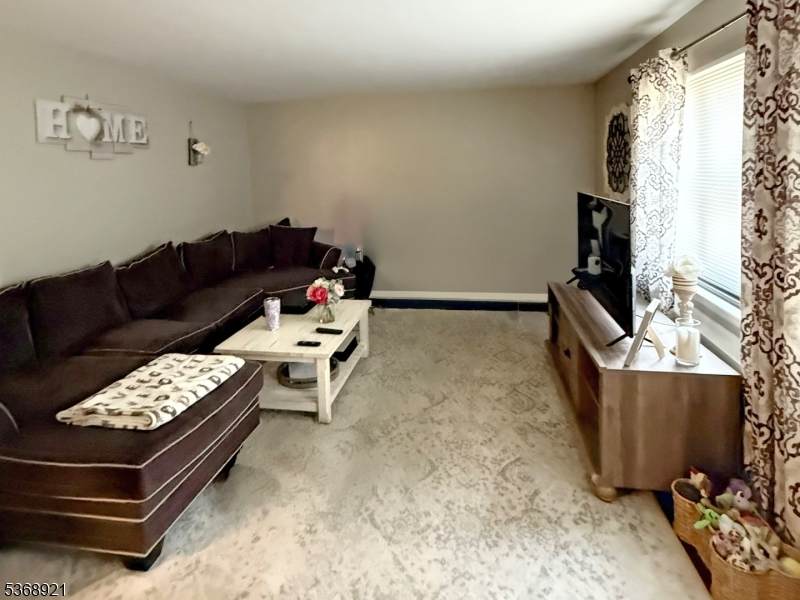 58 Sandra Circle - Photo 1