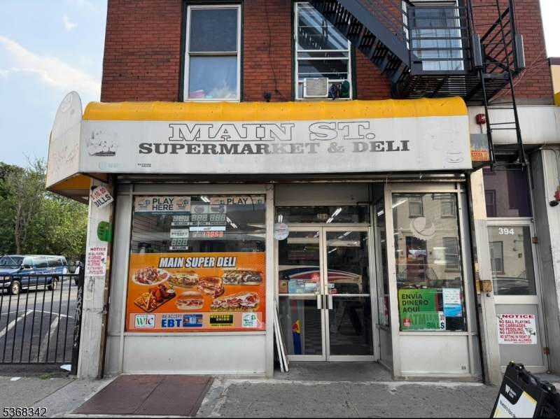394 Main St - Photo 1