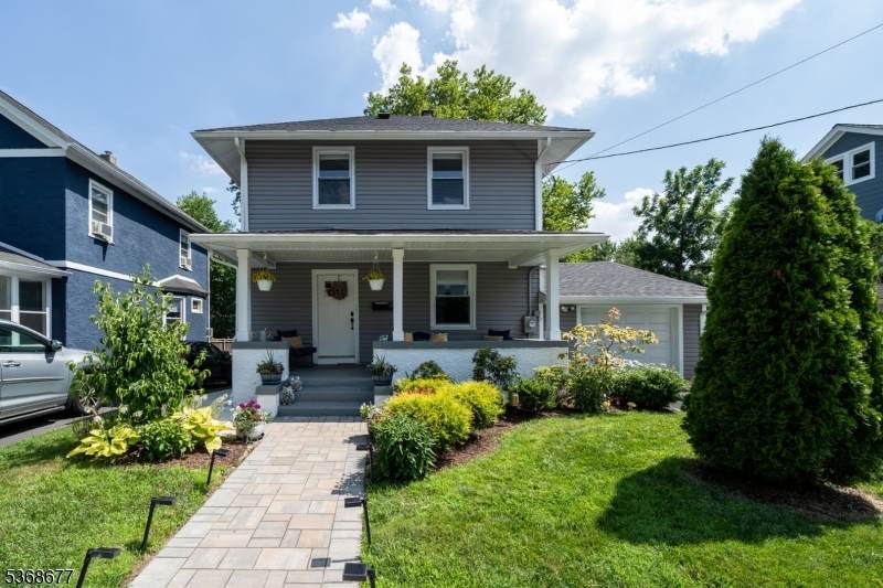 159 Hilton Ave - Photo 1