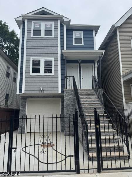 132 Steuben St - Photo 1