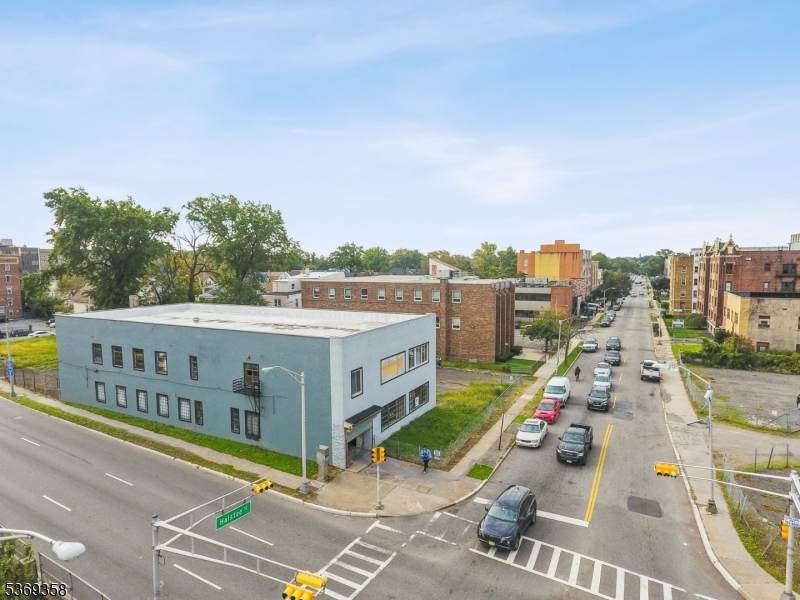 62 Halsted St - Photo 1