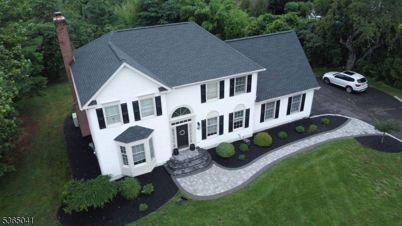 40 Walker Dr - Photo 1