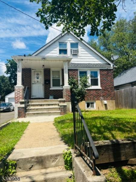 823 E 3Rd St - Photo 1