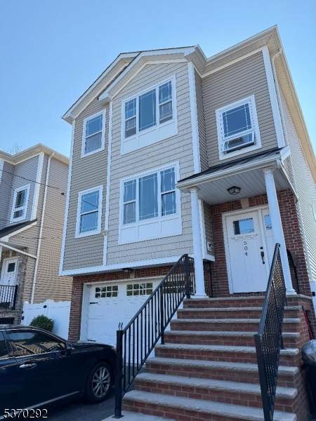 504 Madison Ave - Photo 1