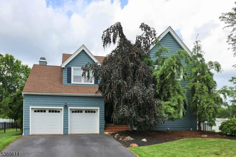 10 Wyckoff Way - Photo 1