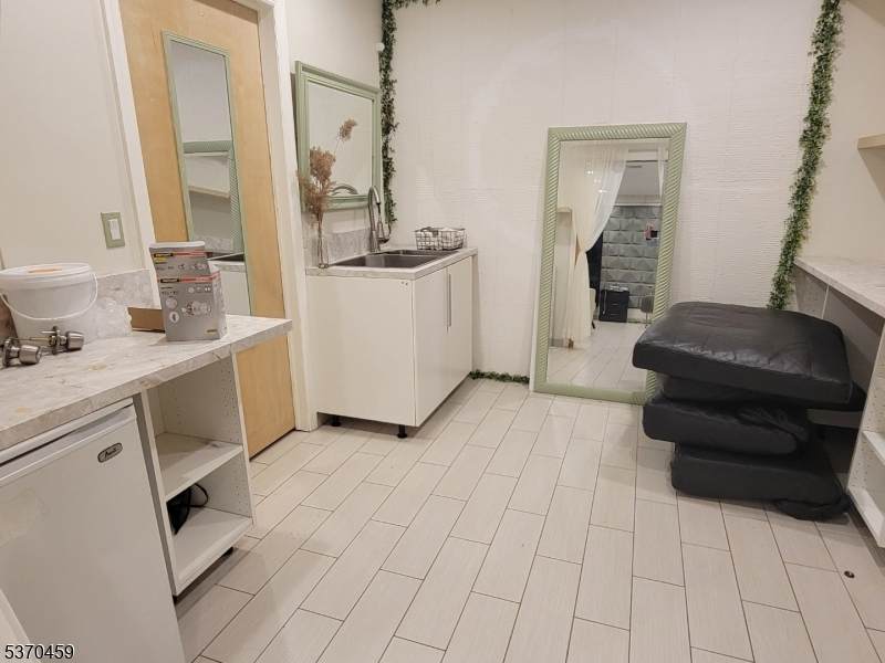 1135 Main Ave - Photo 1