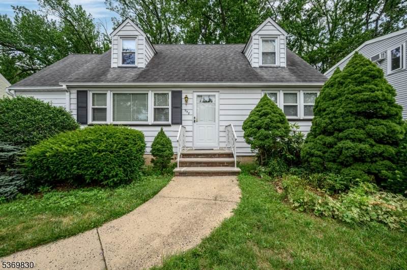 958 Apgar Ter - Photo 1